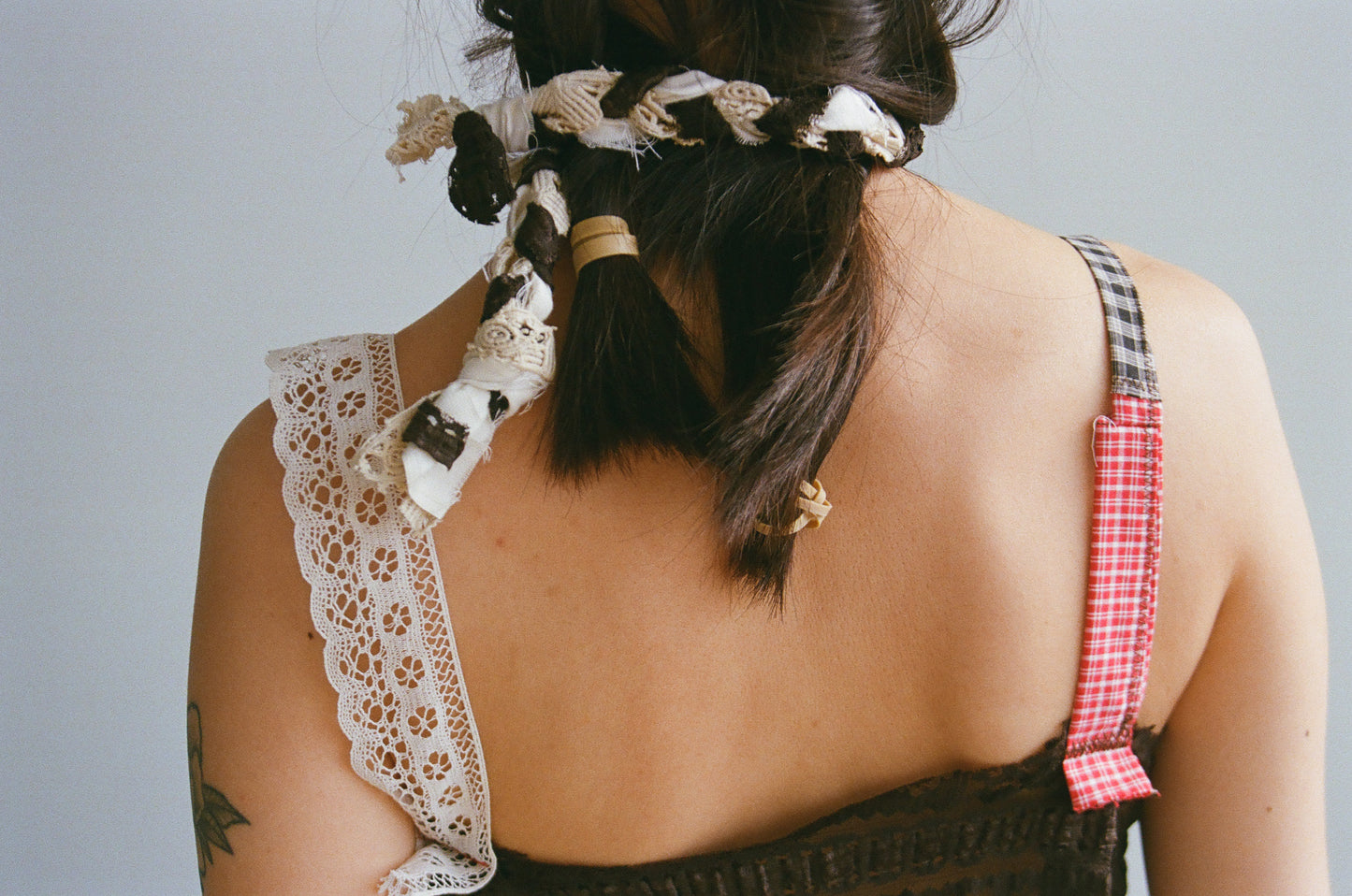 antique table runner dress