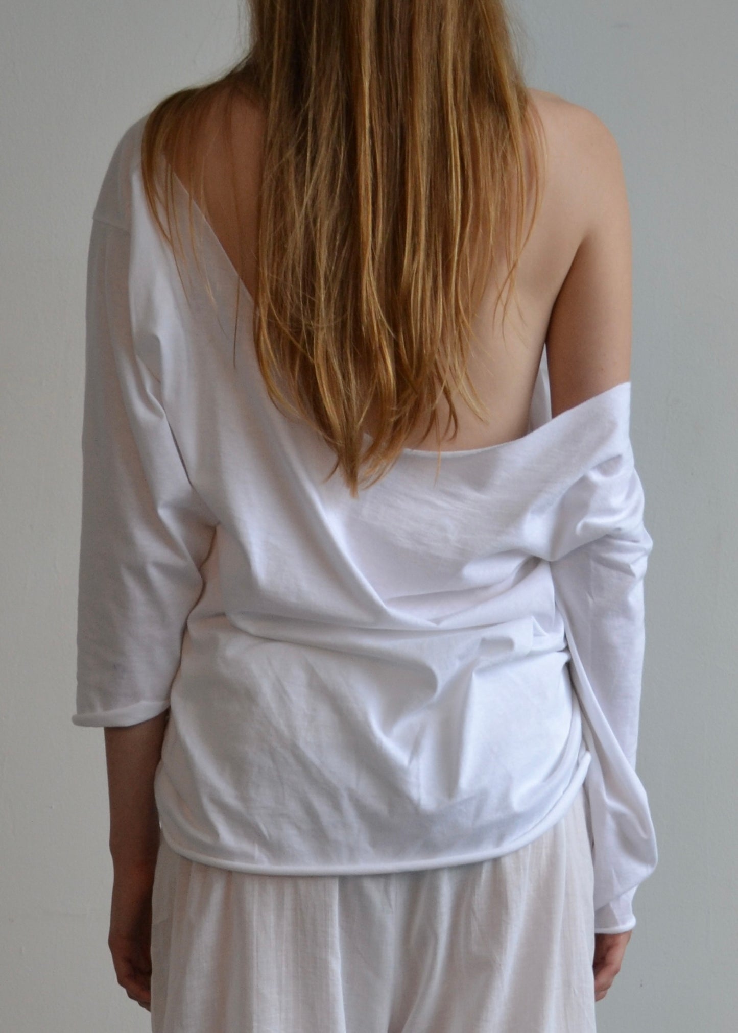 Tear Long Sleeve