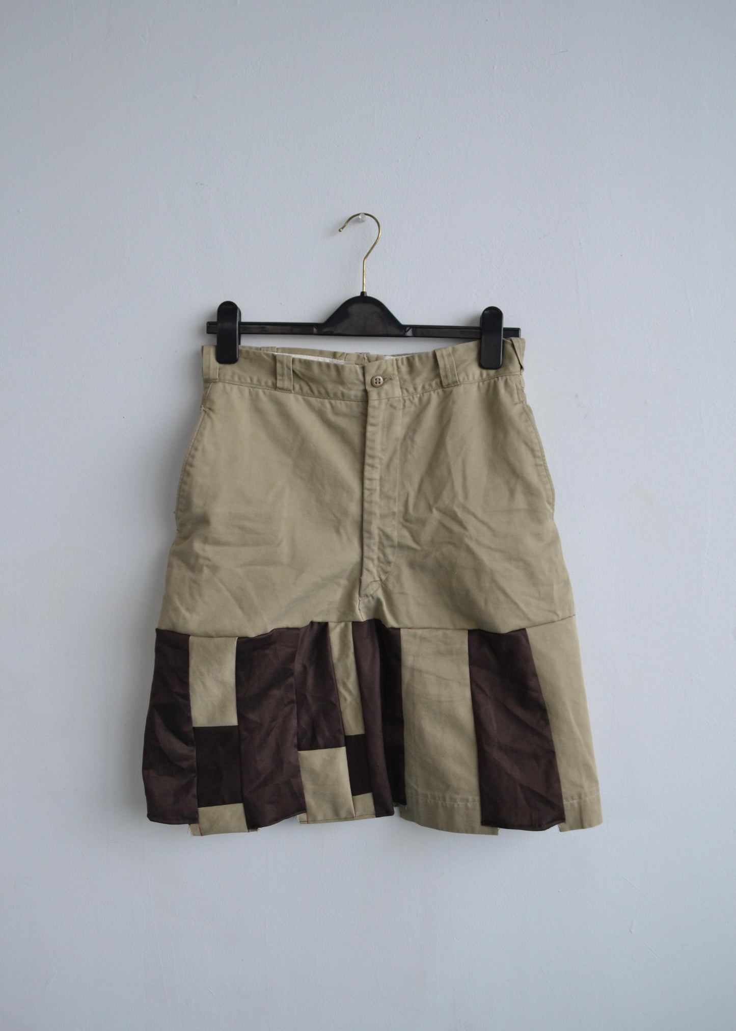 patch khaki skirt